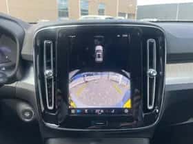 Volvo XC40 (2025) thumbnail 16