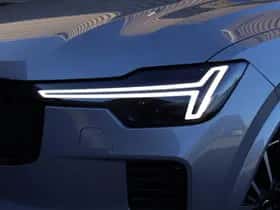 Volvo XC90 (2025) thumbnail 3