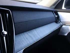 Volvo XC90 (2025) thumbnail 38