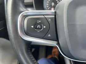 Volvo XC40 thumbnail 17