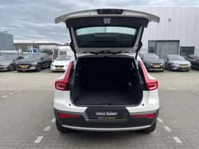 Volvo XC40 (2021) thumbnail 18