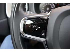 Volvo XC60 (2021) thumbnail 18