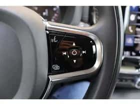 Volvo XC60 (2021) thumbnail 19