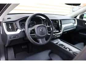 Volvo XC60 (2021) thumbnail 22