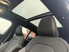 Volvo EX40 (2025) thumbnail 14