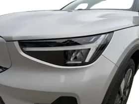 Volvo EX40 (2025) thumbnail 7