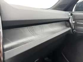 Volvo EX40 (2025) thumbnail 9