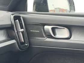 Volvo EX40 (2025) thumbnail 10