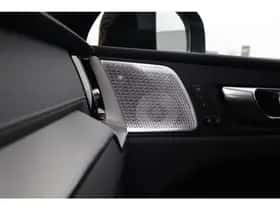 Volvo XC60 (2025) thumbnail 46