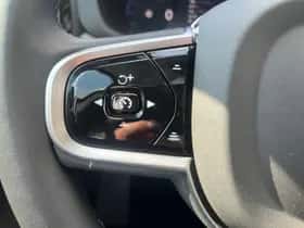 Volvo XC60 (2025) thumbnail 13