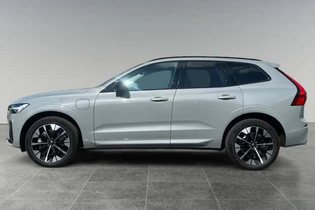 Volvo XC60 (2025) thumbnail 4
