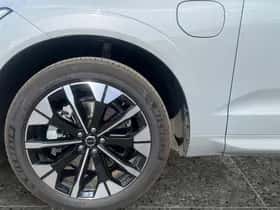 Volvo XC60 (2025) thumbnail 7