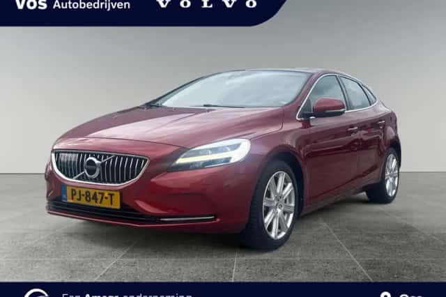 Volvo V40 (2017) thumbnail 1