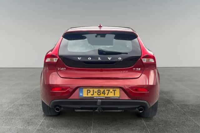 Volvo V40 (2017) thumbnail 6