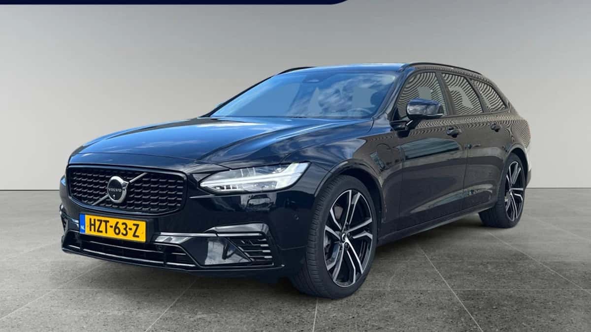 Volvo V90 (2025) — foto 1