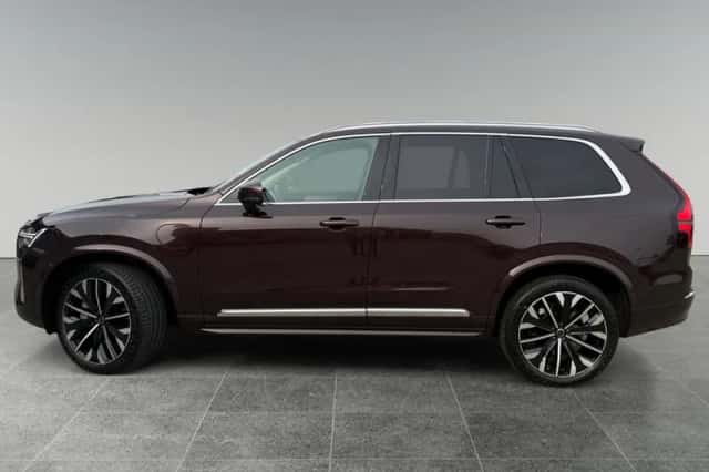 Volvo XC90 (2025) thumbnail 6