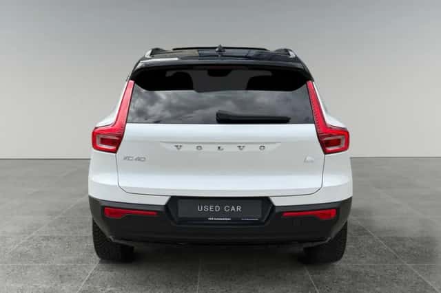Volvo XC40 (2021) thumbnail 6