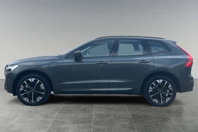 Volvo XC60 (2025) thumbnail 4