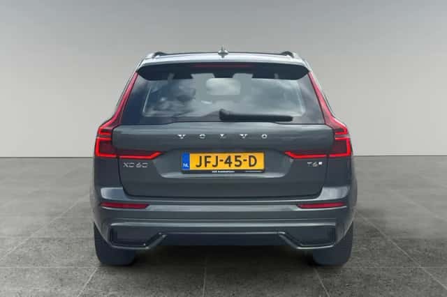 Volvo XC60 (2025) thumbnail 6