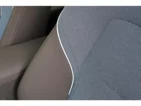 Volvo EX30 (2025) thumbnail 22