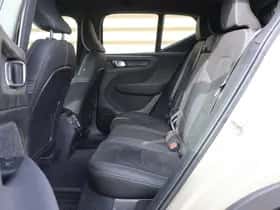 Volvo EX40 (2025) thumbnail 13