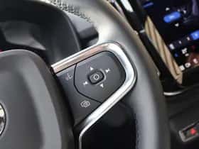 Volvo EX40 (2025) thumbnail 26