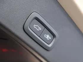Volvo EX40 (2025) thumbnail 33