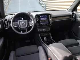 Volvo EX40 (2025) thumbnail 34