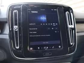 Volvo EX40 (2025) thumbnail 41