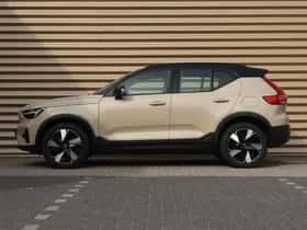 Volvo EX40 (2025) thumbnail 6