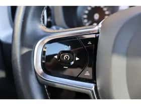 Volvo XC60 (2019) thumbnail 22