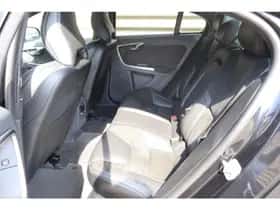 Volvo S60 (2014) thumbnail 20