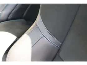 Volvo S60 (2014) thumbnail 33