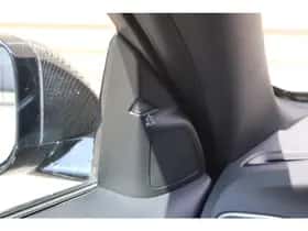 Volvo S60 (2014) thumbnail 37