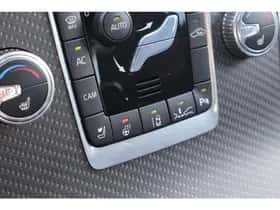 Volvo S60 (2014) thumbnail 39
