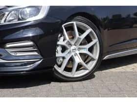 Volvo S60 (2014) thumbnail 9