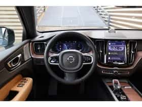 Volvo XC60 (2025) thumbnail 36