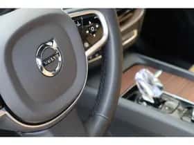 Volvo XC60 (2025) thumbnail 44