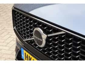 Volvo XC60 (2025) thumbnail 10
