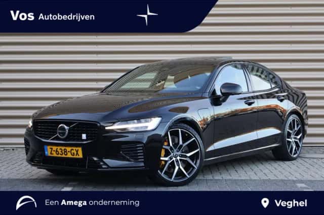 Volvo S60 (2023) thumbnail 1