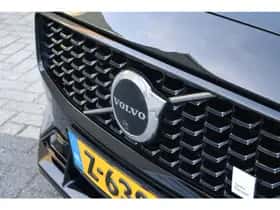 Volvo S60 (2023) thumbnail 11