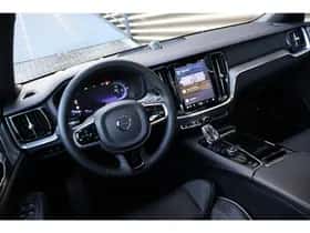 Volvo S60 (2023) thumbnail 35