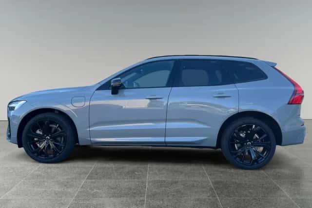 Volvo XC60 (2025) thumbnail 4