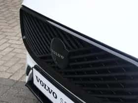 Volvo XC60 (2025) thumbnail 10