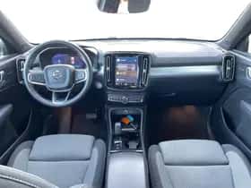Volvo XC40 (2023) thumbnail 12