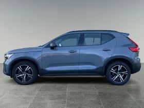 Volvo XC40 (2023) thumbnail 5