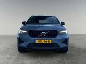 Volvo XC40 (2023) thumbnail 6