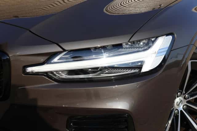 Volvo V60 (2025) thumbnail 3