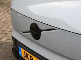 Volvo EX90 (2025) thumbnail 16
