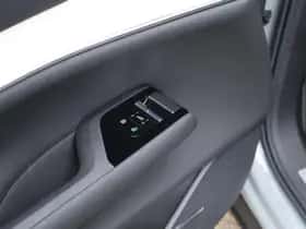 Volvo EX90 (2025) thumbnail 38